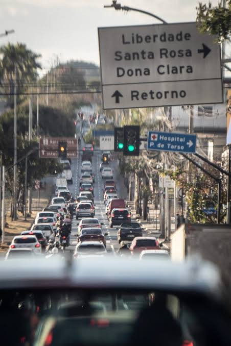 Avenida Antônio Carlos